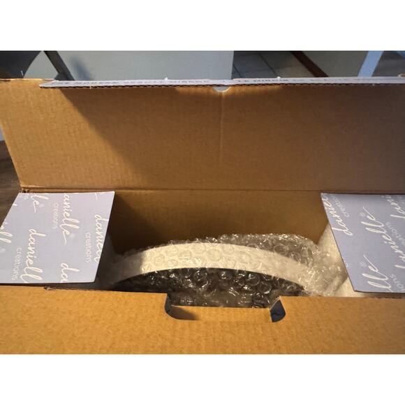 L.E.D. Vanity mirror with strip lighting true image / zero distortion - Picture 3 of 5